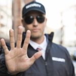 Охранник кросвордист