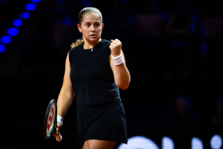 Остапенко обыграла Соболенко и стала чемпионкой турнира WTA-500 в Штутгарте